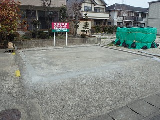 置賜町駐車場